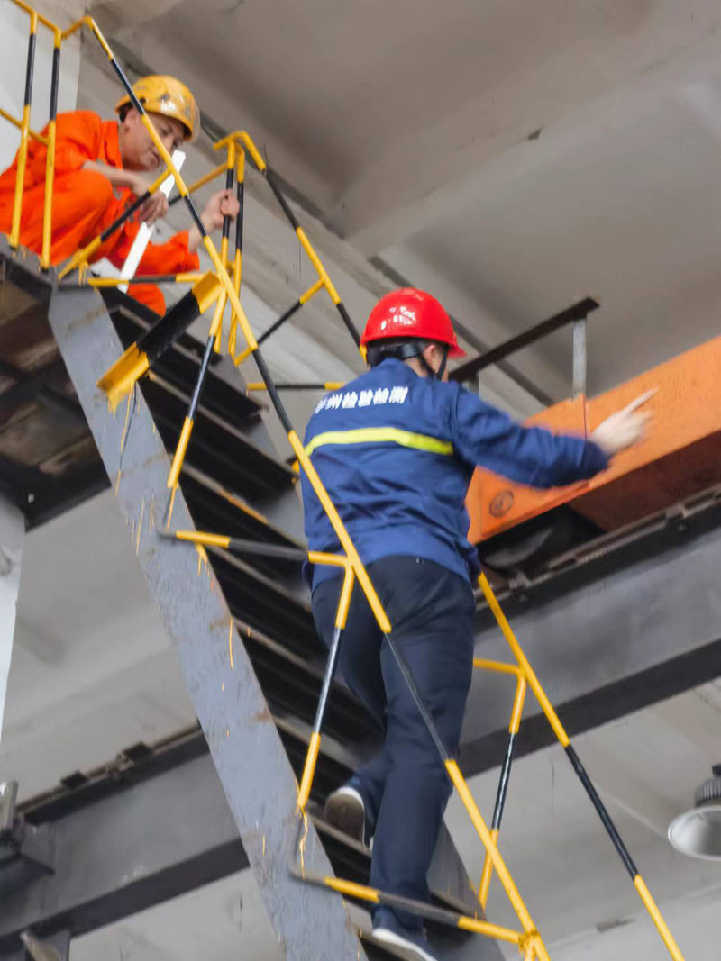 瀘州市特檢所對(duì)弘旭公司“特種設(shè)備專家巡診問(wèn)題”整改復(fù)核(圖2) 瀘州市特檢所對(duì)弘旭公司“特種設(shè)備專家巡診問(wèn)題”整改復(fù)核(圖2)