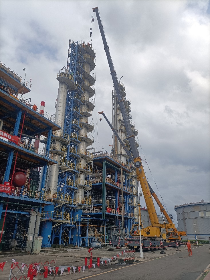 堅(jiān)守崗位過(guò)清明 奮斗實(shí)干敬英烈(圖2) 堅(jiān)守崗位過(guò)清明 奮斗實(shí)干敬英烈(圖2)